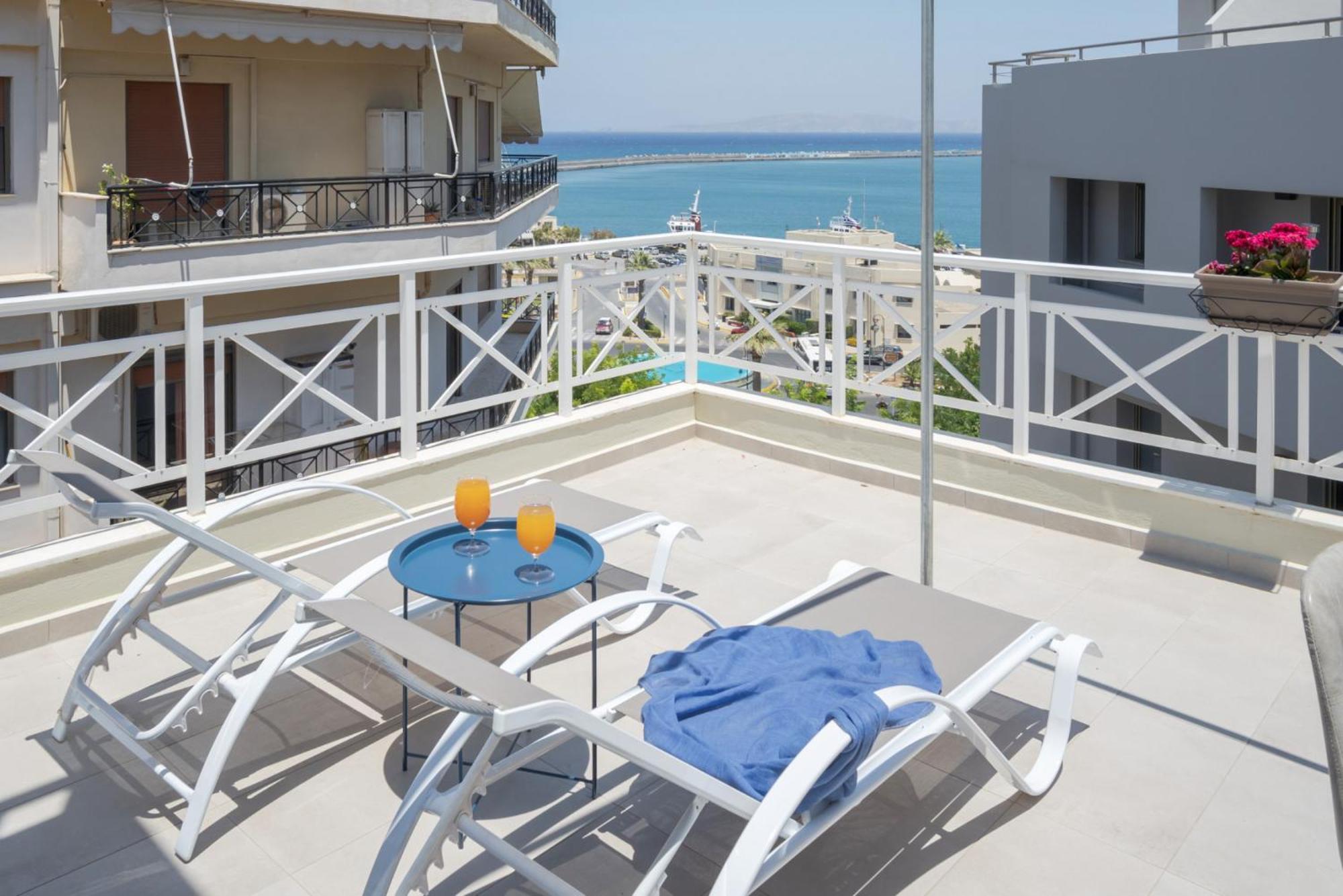 Chic, Downtown, Penthouse W Sundeck And Seaview Apartment Heraklion  Luaran gambar